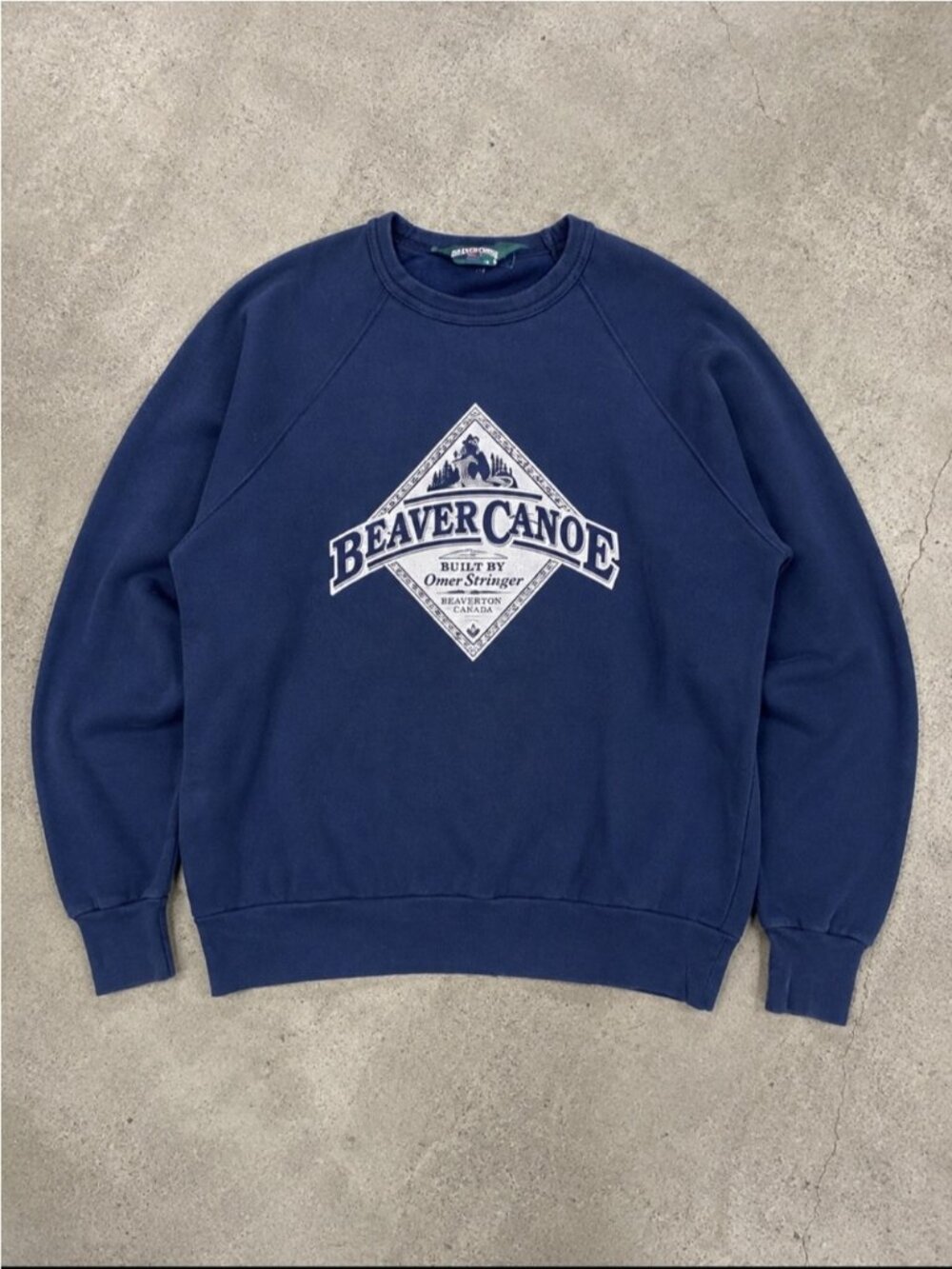 Vintage Beaver Canoe Canada Navy Crewneck Sweatshirt Woman Small 90s Y2K FLAW